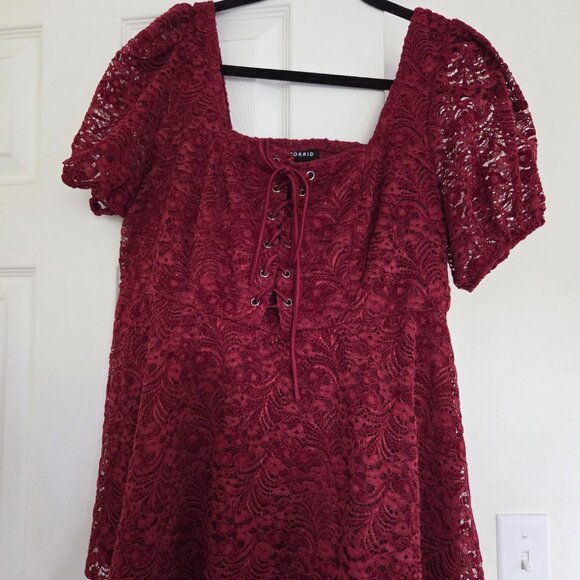 Red Chenille lace Peasant Style Top - Picture 4 of 4